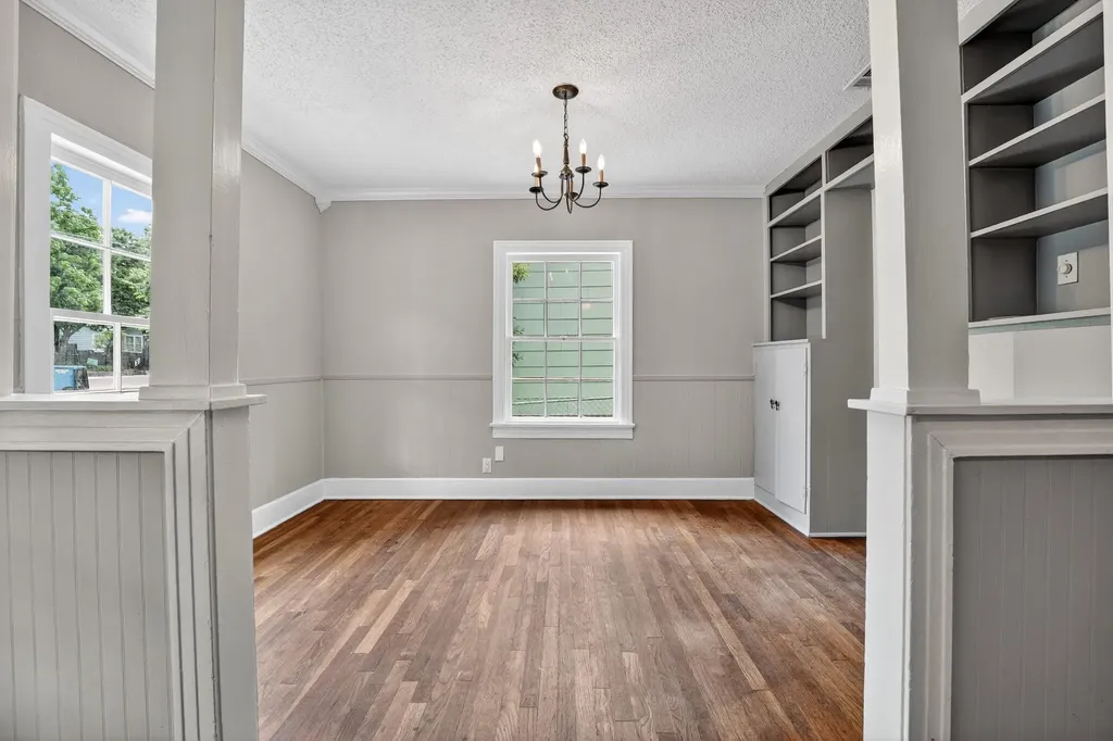 4907 Duval Street Austin TX 78751