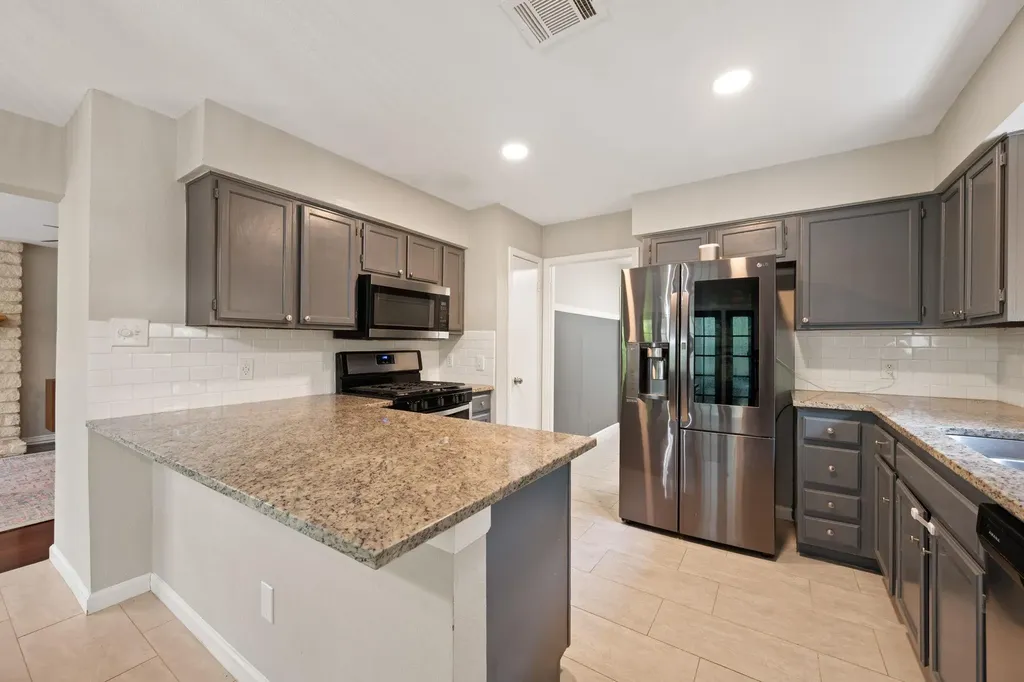 8501 Abilene Cove Austin TX 78749