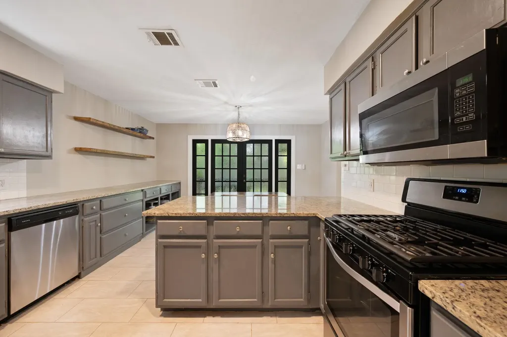 8501 Abilene Cove Austin TX 78749