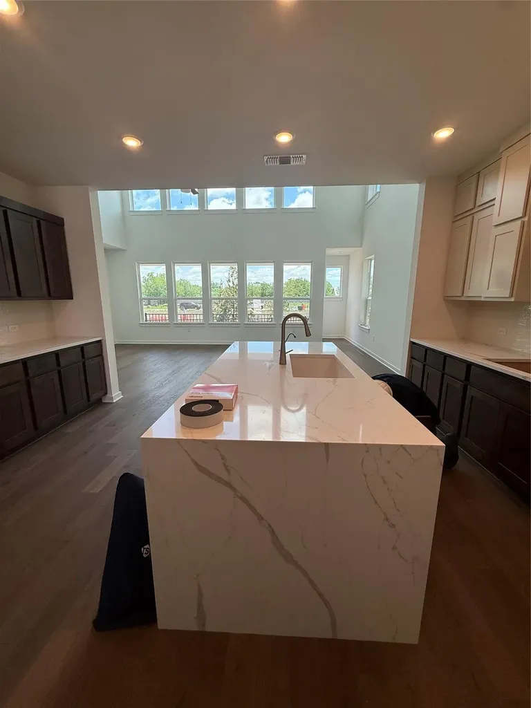 6305 Mcmurtry Street Austin TX 78747