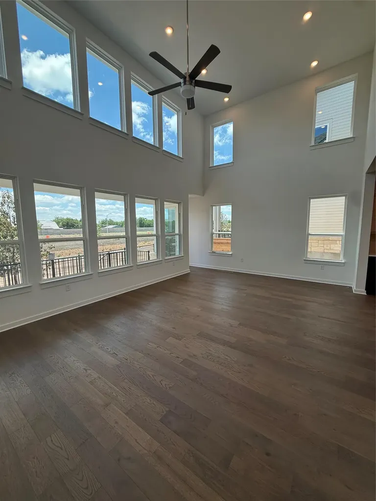 6305 Mcmurtry Street Austin TX 78747