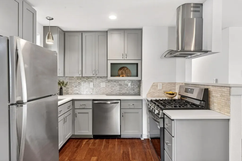 6215 Peggy Street Austin TX 78723