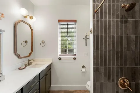22212 Briarcliff Drive Spicewood TX 78669