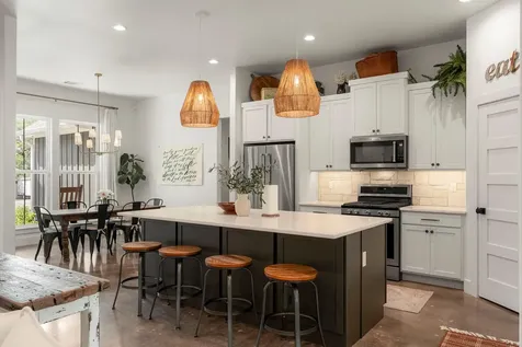 22212 Briarcliff Drive Spicewood TX 78669