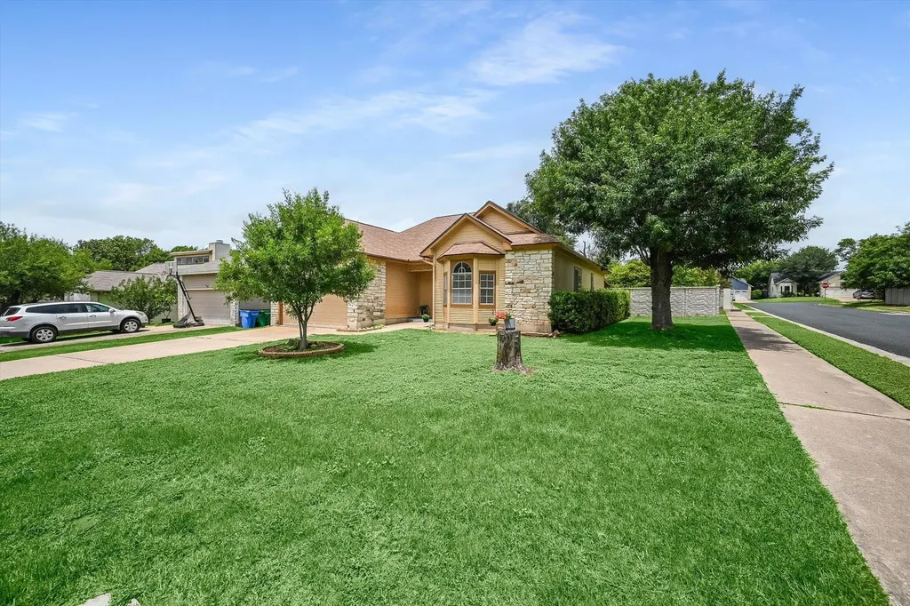 2129 Cervin Boulevard Austin TX 78728