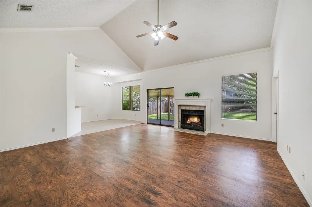 2129 Cervin Boulevard Austin TX 78728