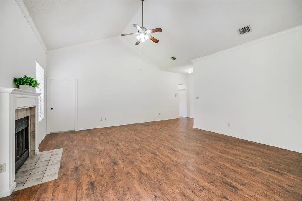 2129 Cervin Boulevard Austin TX 78728