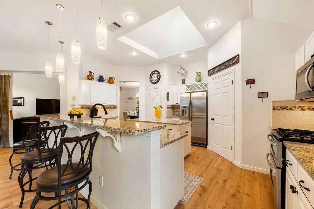 4010 Halfway Cove Round Rock TX 78681