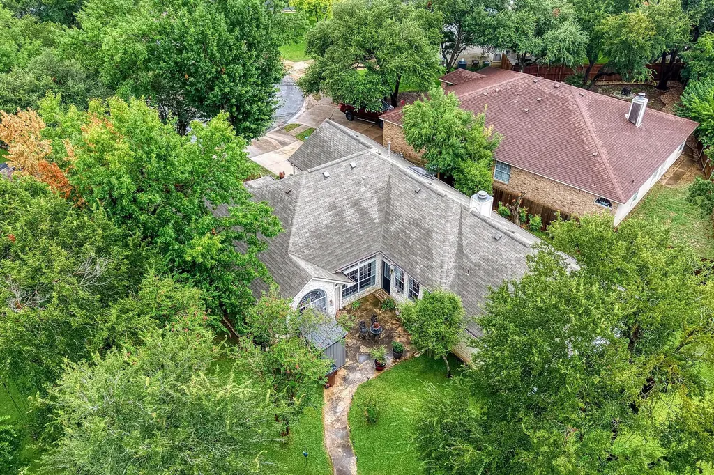 4010 Halfway Cove Round Rock TX 78681