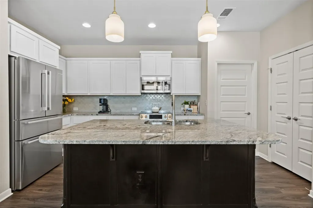 9809 Eloquence Drive Manor TX 78653