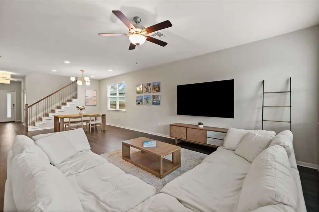 9809 Eloquence Drive Manor TX 78653