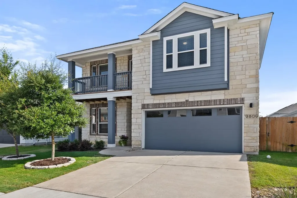 9809 Eloquence Drive Manor TX 78653