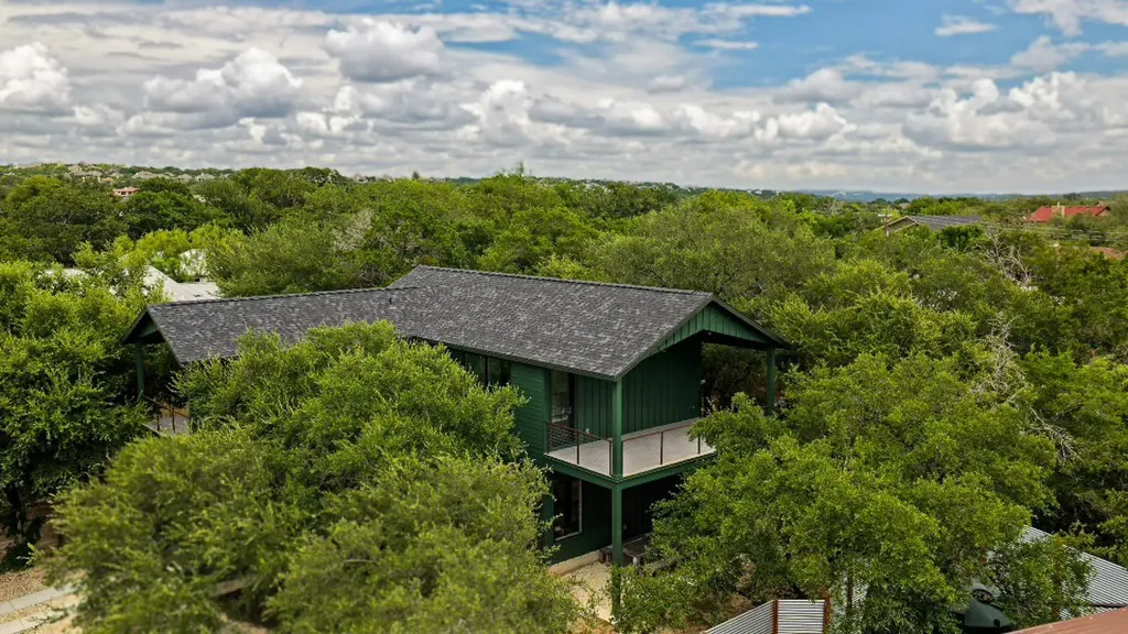 1301 Minnie Drive Austin TX 78732