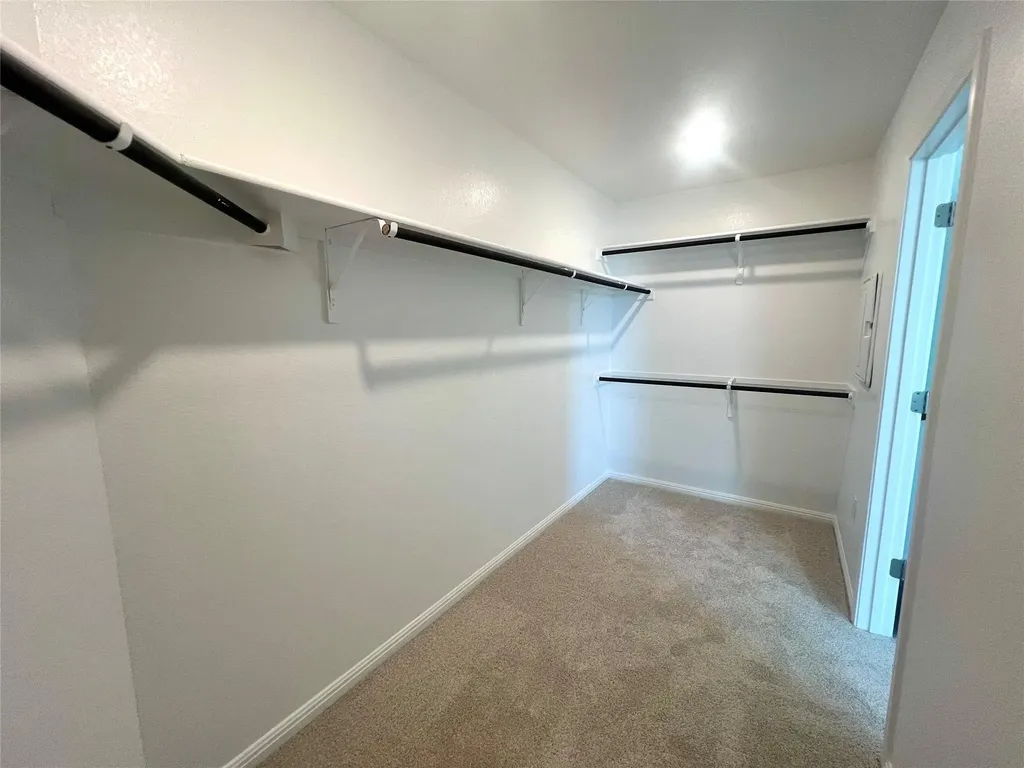 492 Young Street Buda TX 78610