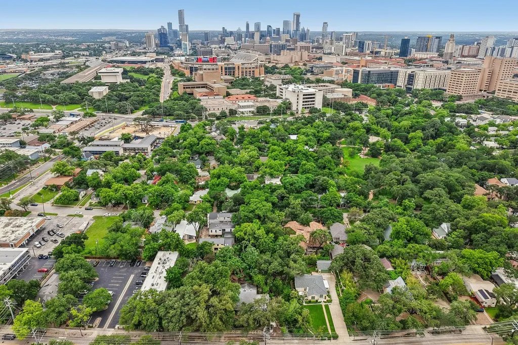 801 E 32nd Street Austin TX 78705