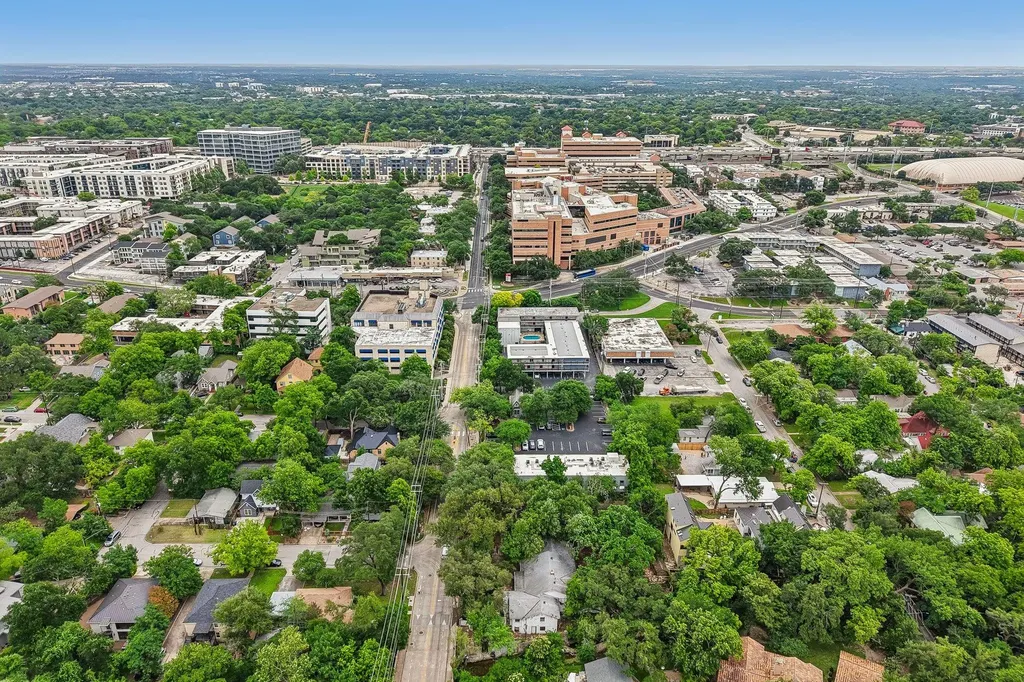 801 E 32nd Street Austin TX 78705