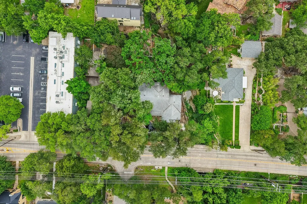 801 E 32nd Street Austin TX 78705