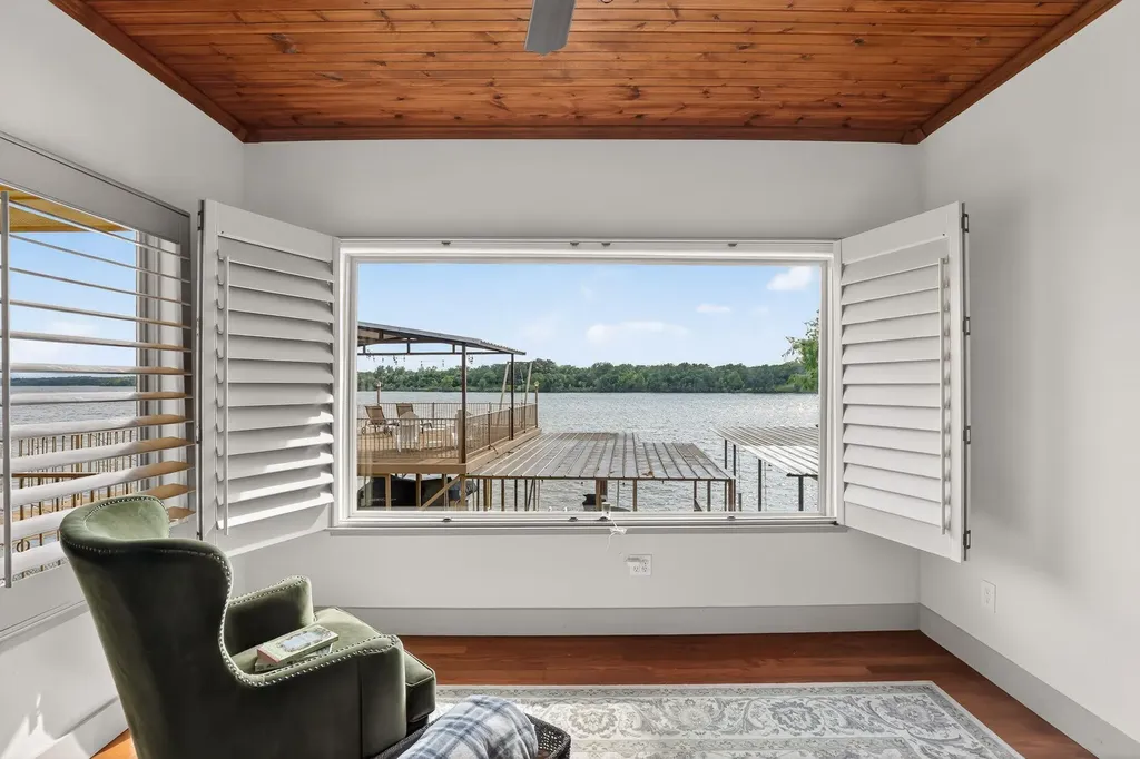1002 Scenic Loop Kingsland TX 78639