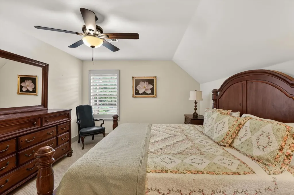 1002 Scenic Loop Kingsland TX 78639