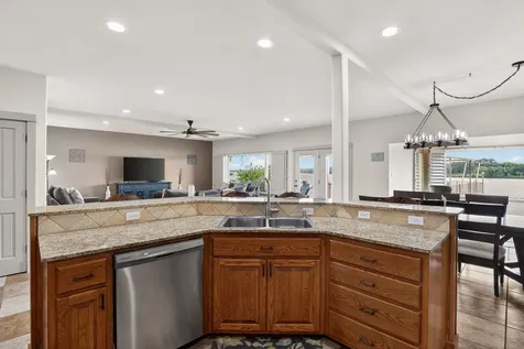 1002 Scenic Loop Kingsland TX 78639