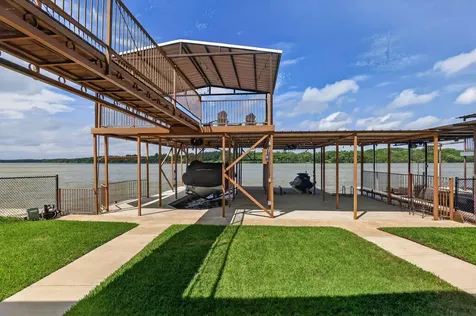 1002 Scenic Loop Kingsland TX 78639