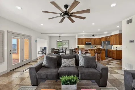 1002 Scenic Loop Kingsland TX 78639