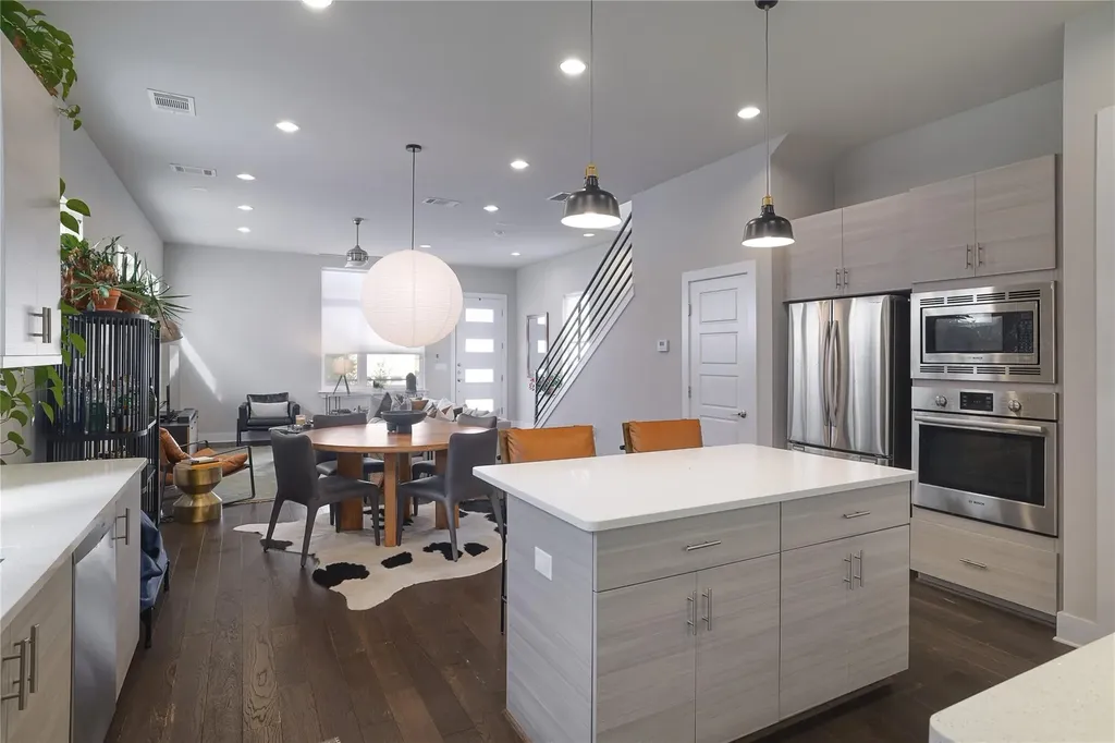 6021 Seville Drive Austin TX 78724