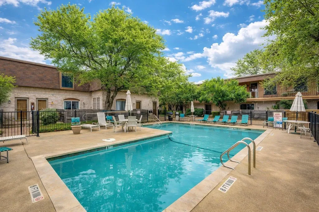 7801 Shoal Creek Blvd Boulevard Austin TX 78757