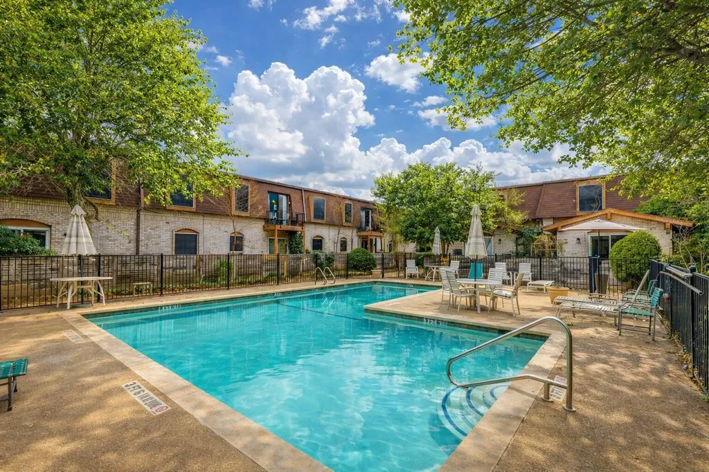 7801 Shoal Creek Blvd Boulevard Austin TX 78757