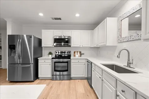 2524 Lavendale Court Austin TX 78748