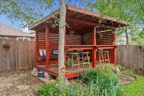 2524 Lavendale Court Austin TX 78748