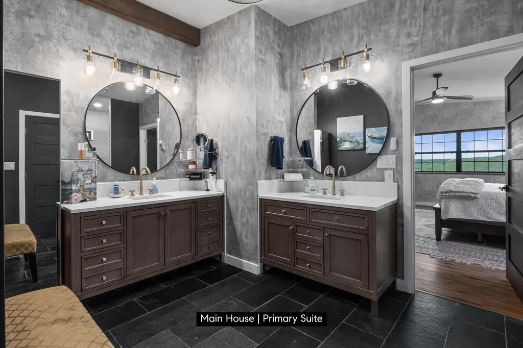 11104 Trails End Road Leander TX 78641