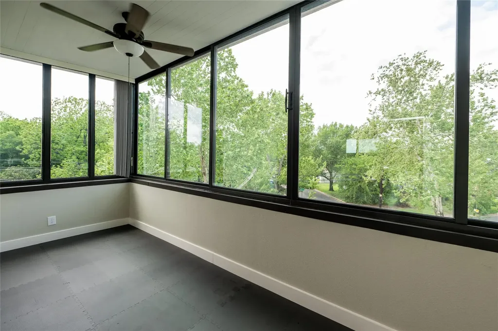 2103 Kinney Avenue Austin TX 78704