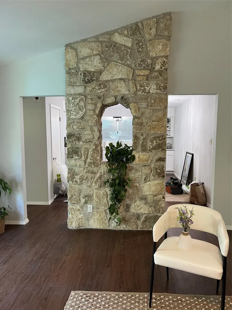3403 Burliegh Cove Austin TX 78745