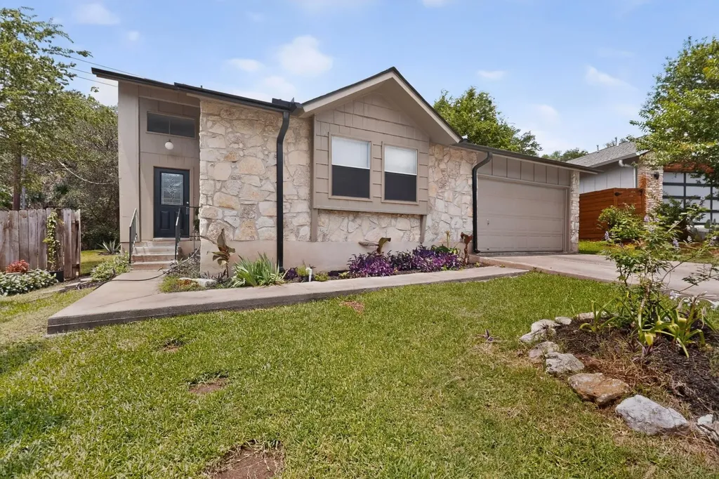 3403 Burliegh Cove Austin TX 78745