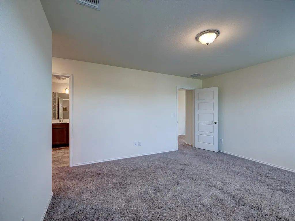18517 Spotted Eagle Lane Elgin TX 78621