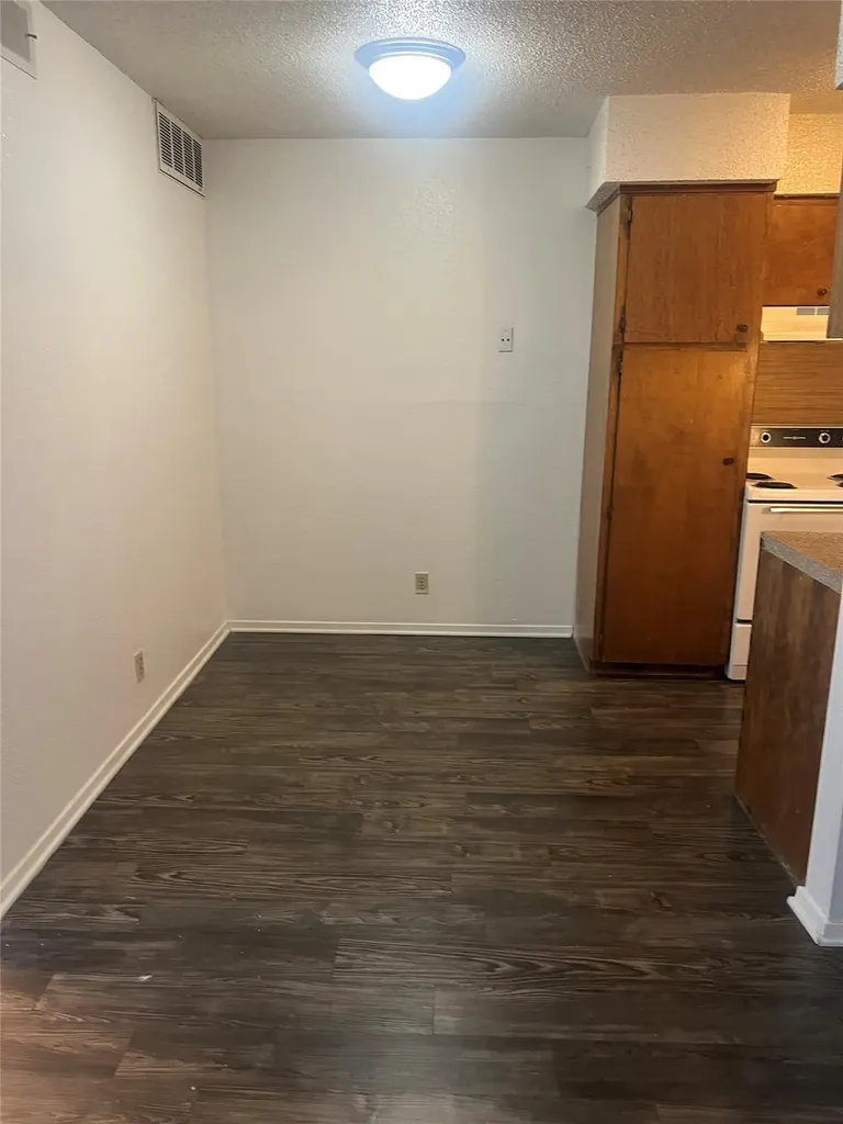 2803 Hemphill Park Austin TX 78705