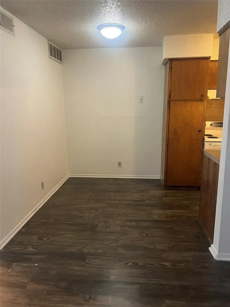 2803 Hemphill Park Austin TX 78705