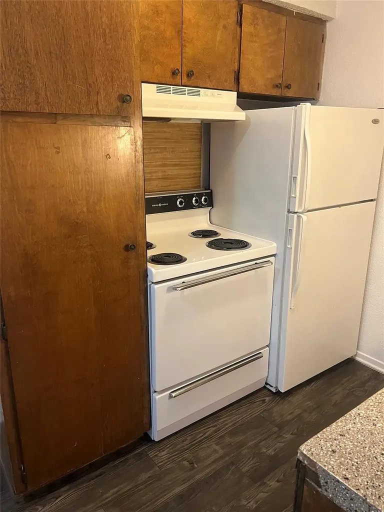 2803 Hemphill Park Austin TX 78705
