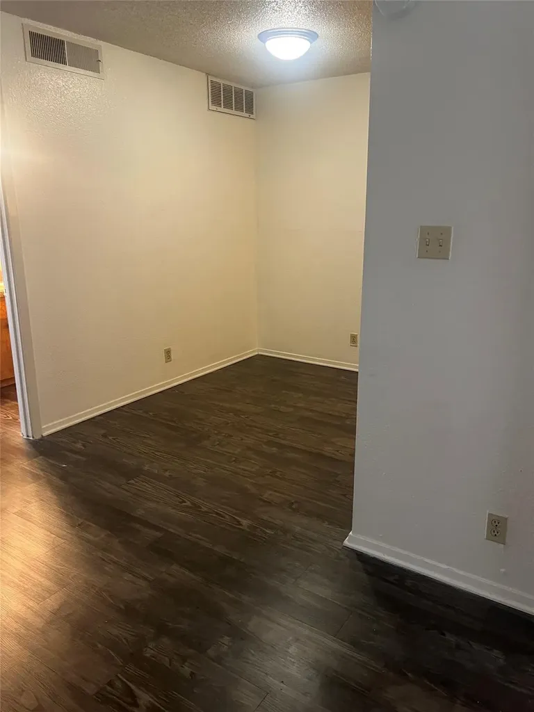2803 Hemphill Park Austin TX 78705