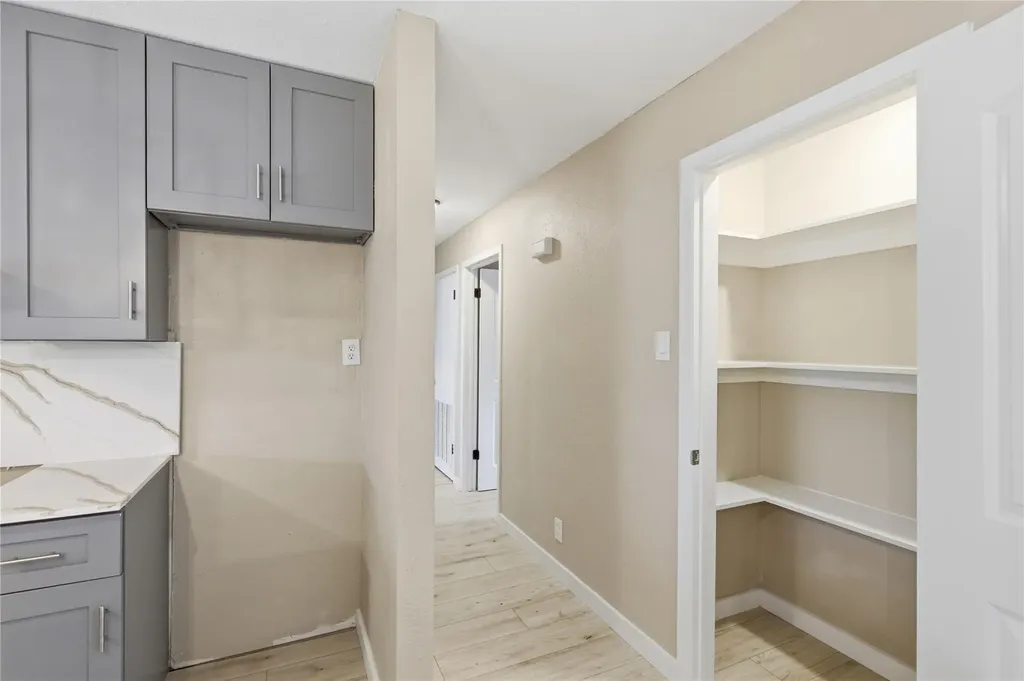 1841 Twin Oaks Kingsland TX 78639