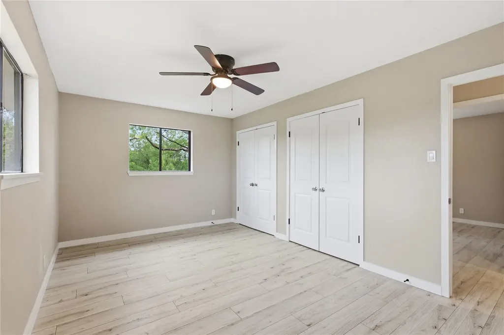 1841 Twin Oaks Kingsland TX 78639