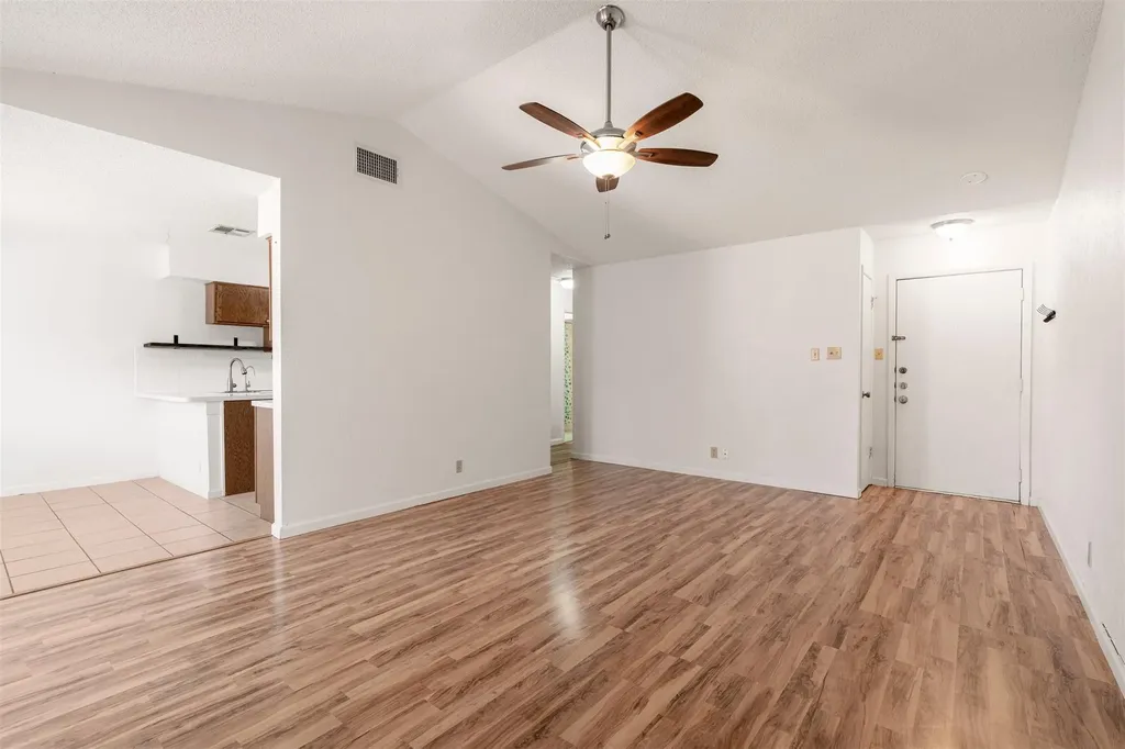 1503 W Braker Lane Austin TX 78758