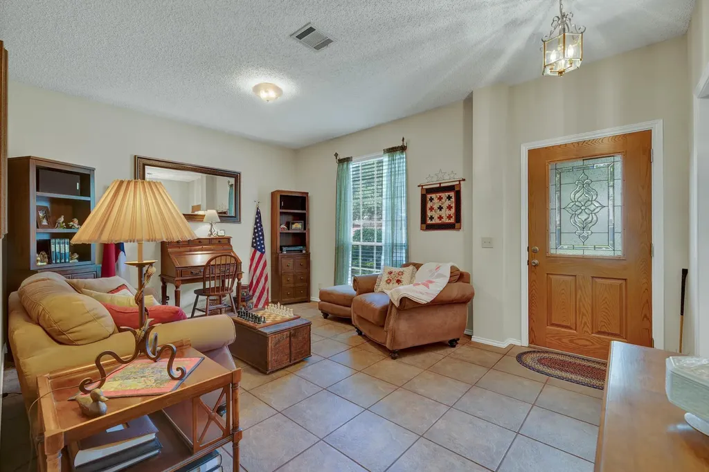 6661 Ruxton Lane Austin TX 78749