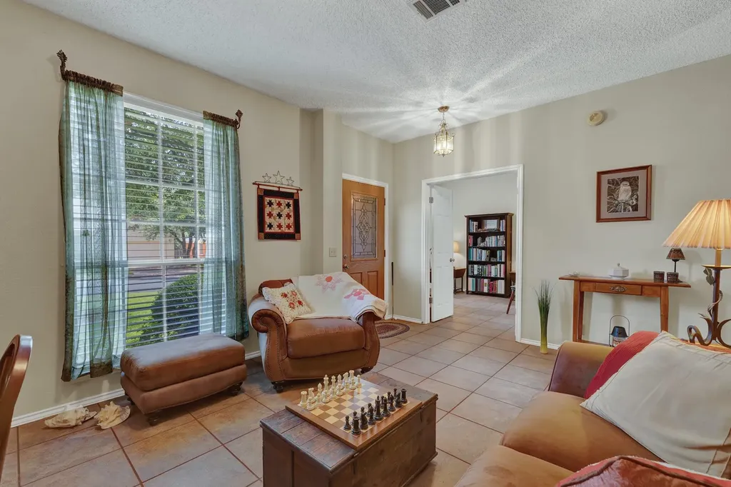 6661 Ruxton Lane Austin TX 78749