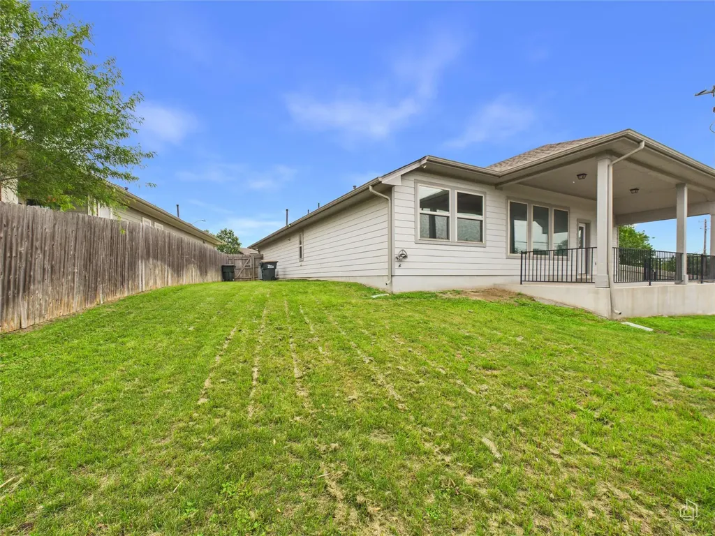 221 Bridgestone Way Buda TX 78610