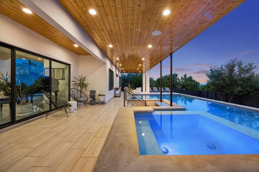 8610 Buffalo Trail Lago Vista TX 78645