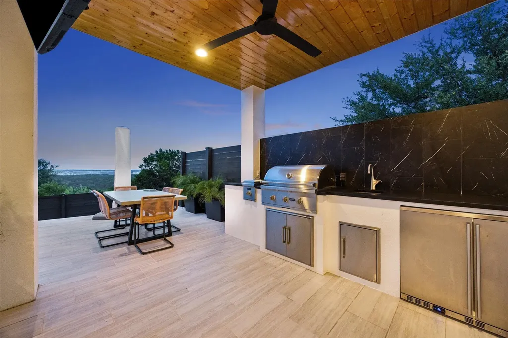 8610 Buffalo Trail Lago Vista TX 78645