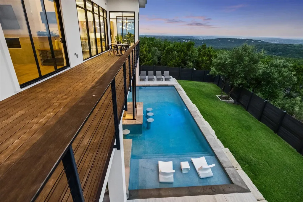 8610 Buffalo Trail Lago Vista TX 78645