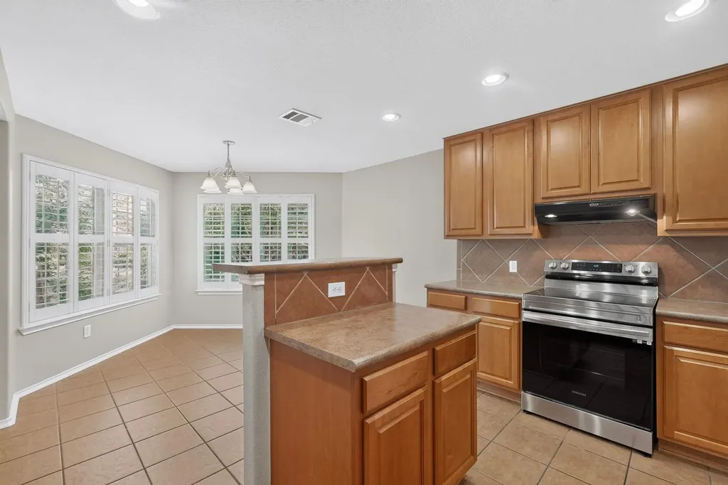 2014 Woodway Drive Leander TX 78641